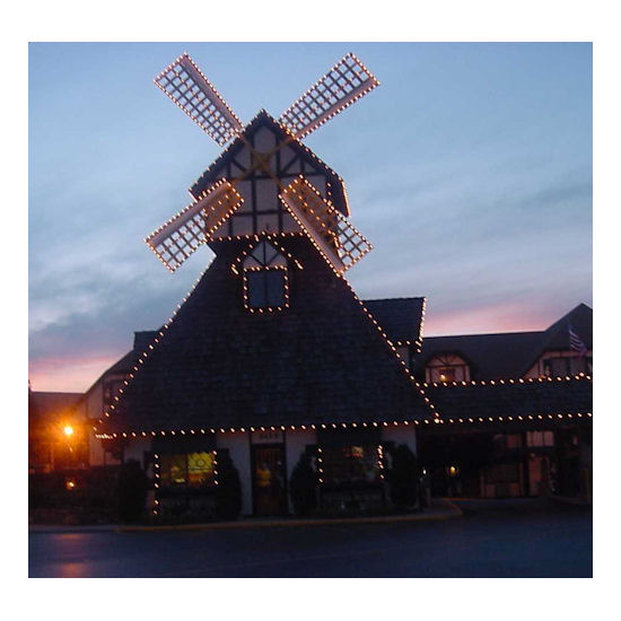 Branson Windmill Inn - Branson, MO