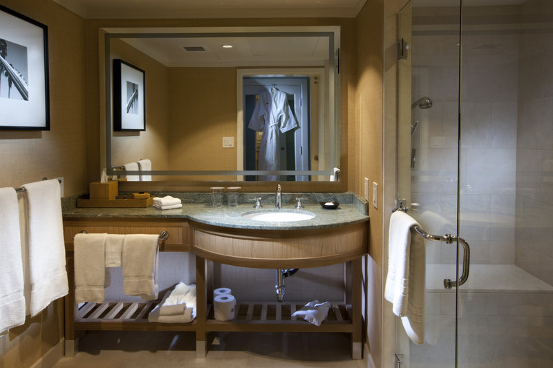 Hotel Amarano Burbank - Burbank, CA