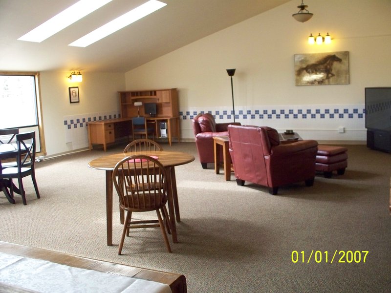 Missouri Flats Inn - Williston, ND