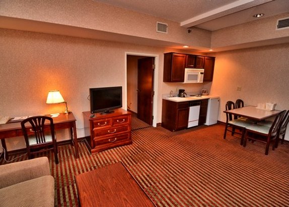 Comfort Suites