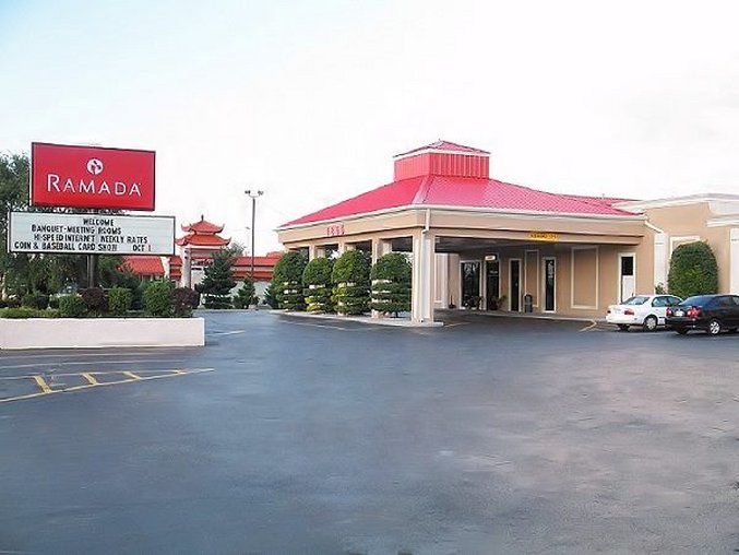 Ramada By Wyndham Murfreesboro - Murfreesboro, TN