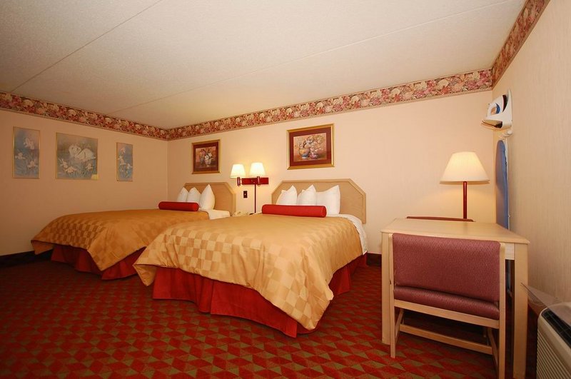 Ramada By Wyndham Murfreesboro - Murfreesboro, TN