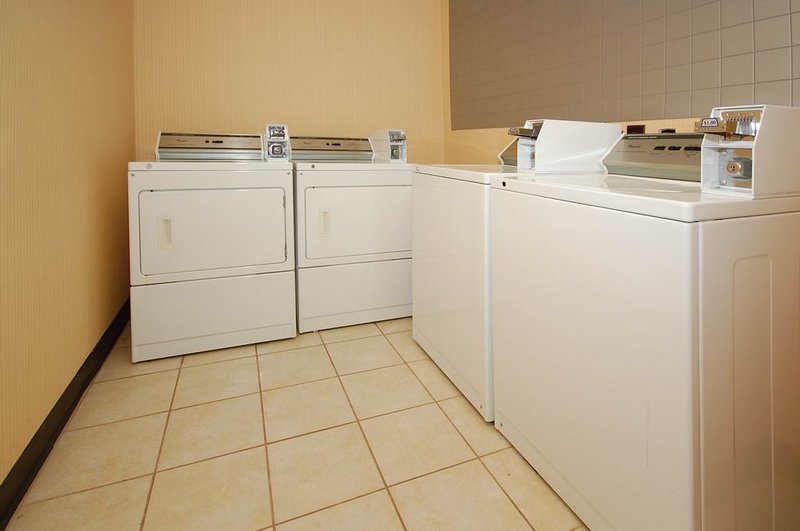 Ramada By Wyndham Murfreesboro - Murfreesboro, TN