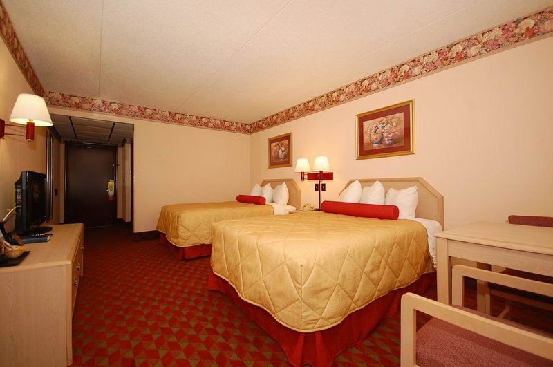 Ramada By Wyndham Murfreesboro - Murfreesboro, TN