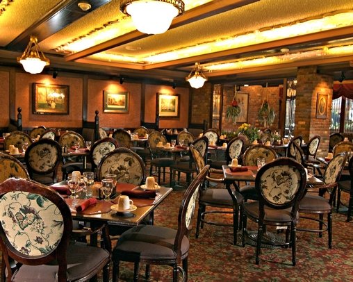 Clarion Hotel & Conference Center - Columbus, IN