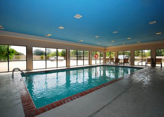 Comfort Inn & Suites - Lafayette, LA
