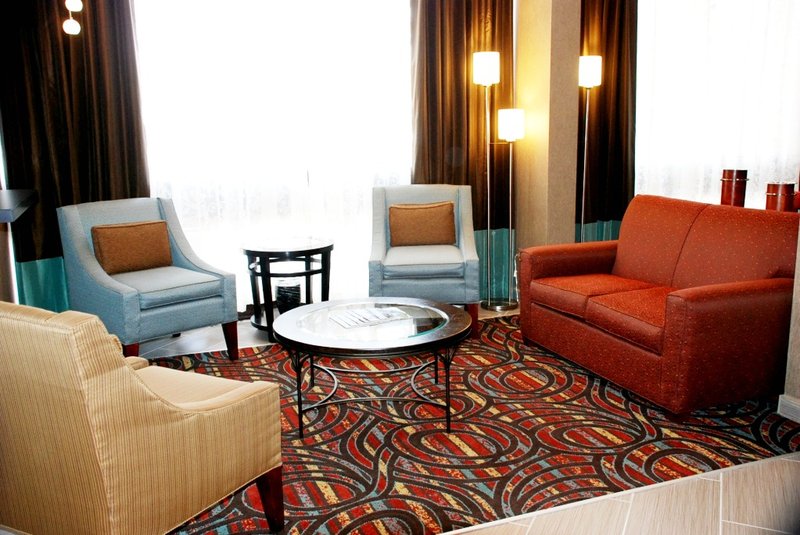 Best Western Plus Schaumburg Hotel & Conference Center - Schaumburg, IL