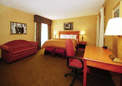 Clarion - Tupelo, MS