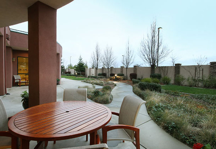 Courtyard By Marriott Roseville Galleria Mall/Creekside Ridge Drive - Roseville, CA