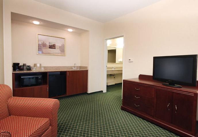 Courtyard By Marriott Roseville Galleria Mall/Creekside Ridge Drive - Roseville, CA