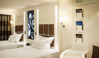 Le Meridien Dubai - Room