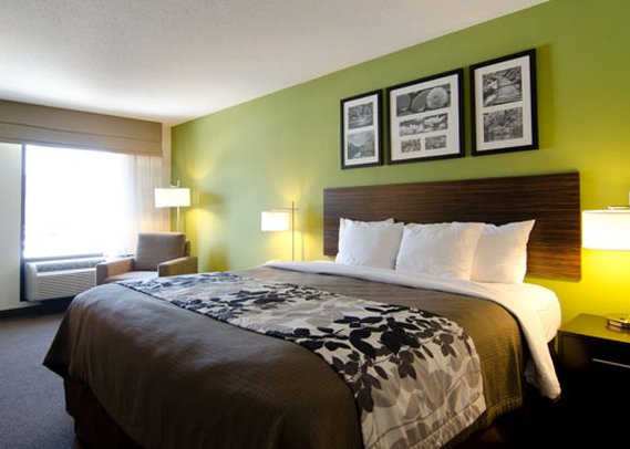 Sleep Inn & Suites Harbour Pointe - Midlothian, VA