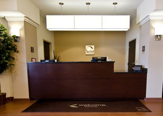 Sleep Inn & Suites Harbour Pointe - Midlothian, VA