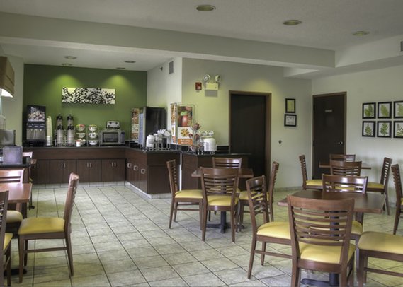 Sleep Inn & Suites