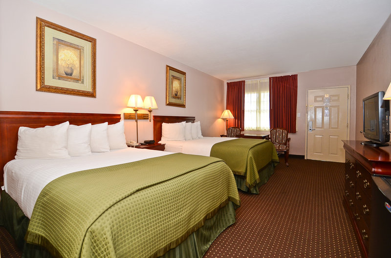 Americas Best Value Inn - Sealy, TX
