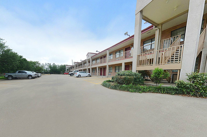 Americas Best Value Inn - Sealy, TX