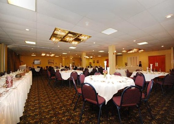 Rodeway Inn & Conference Center - Sioux City, IA