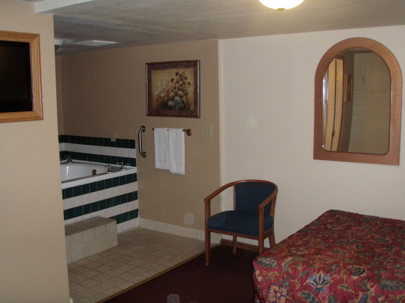 Nite Inn - Studio City, CA