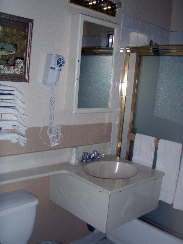 Nite Inn - Studio City, CA