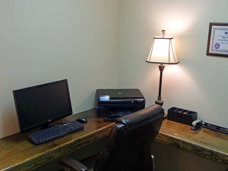 Best Western - George West, TX