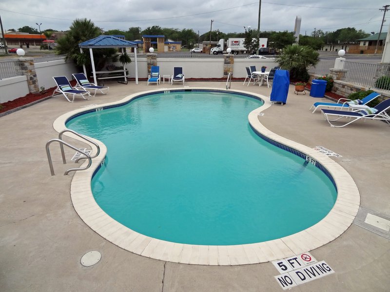 Best Western - George West, TX