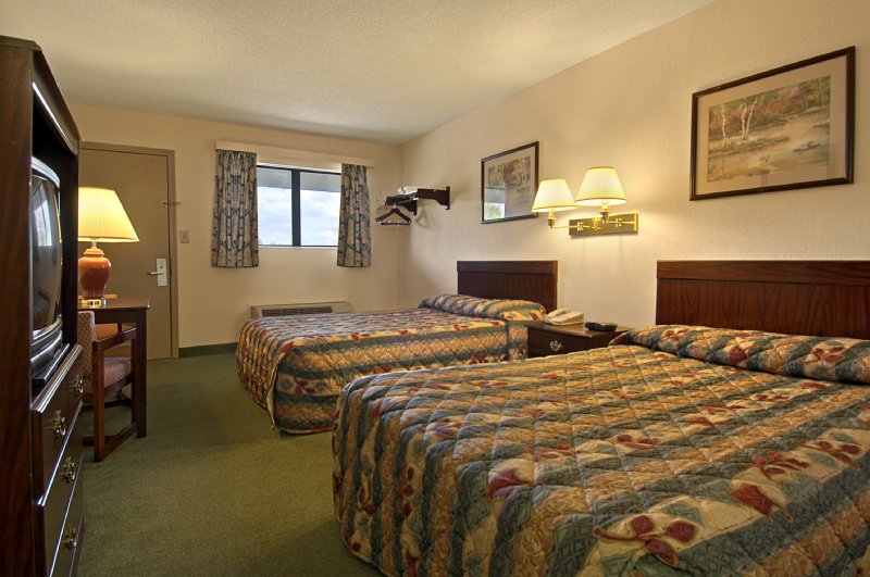 Baymont Inn-Columbus Airport