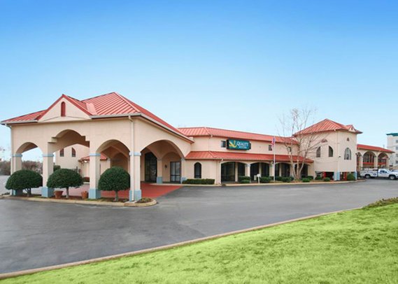 Quality Suites Chattanooga