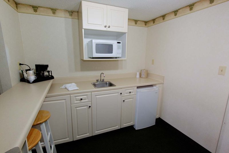 Riverview Inn - Clarksville, TN