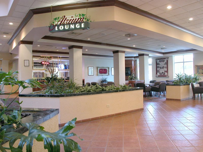 Holiday Inn UNIVERSITY PLAZA-BOWLING GREEN - Drake, KY