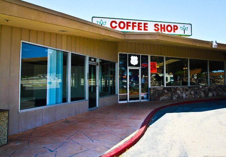 Green Tree Inn - Victorville, CA