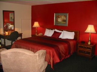 Baymont Minot - Lawrenceburg, TN