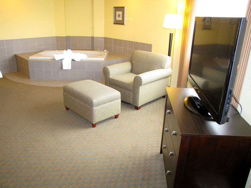 Courtyard By Marriott St Cloud - Saint Cloud, MN