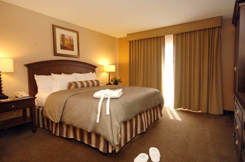 Embassy Suites By Hilton Milpitas Silicon Valley - Milpitas, CA