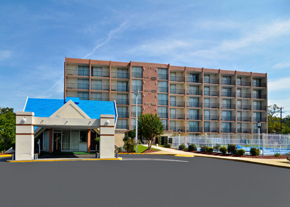 Rodeway Inn-Fort Lee - Petersburg, VA