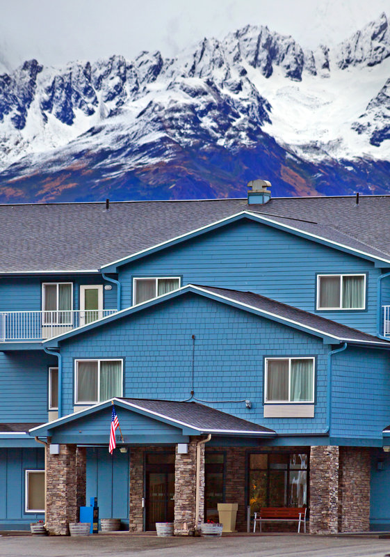 Holiday Inn Express - Seward, AK