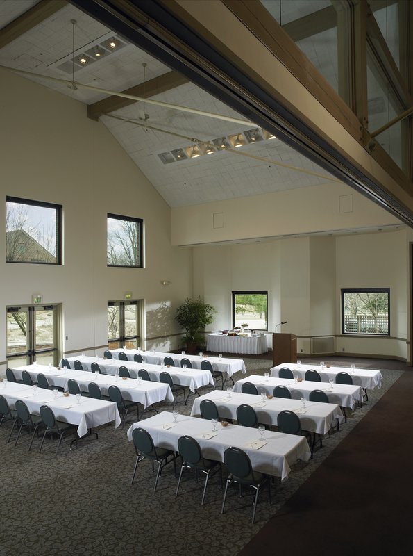 New Harmony Inn - New Harmony, IN