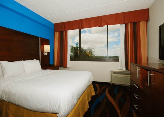 Comfort Suites-Airport - Fort Lauderdale, FL
