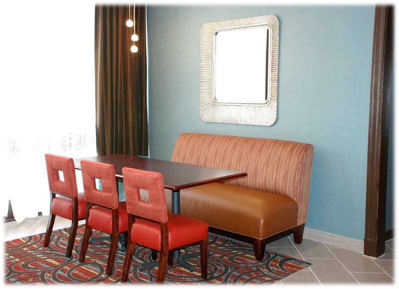Best Western Plus Schaumburg Hotel & Conference Center - Schaumburg, IL