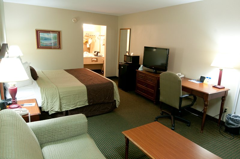 BEST WESTERN Inn Of Brenham - Brenham, TX