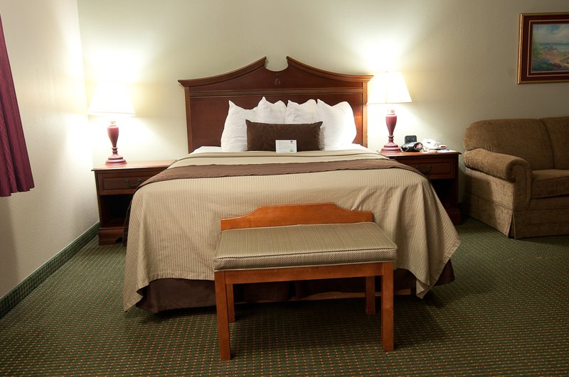 BEST WESTERN Inn Of Brenham - Brenham, TX