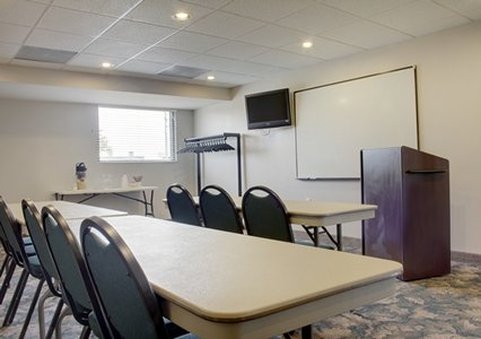 Quality Inn - Foristell, MO
