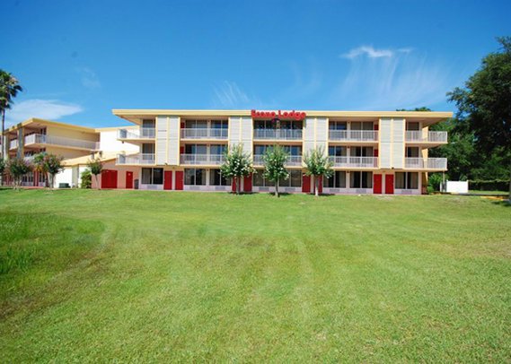 Econo Lodge - Kissimmee, FL