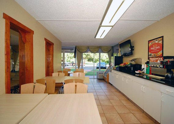 Econo Lodge - Kissimmee, FL
