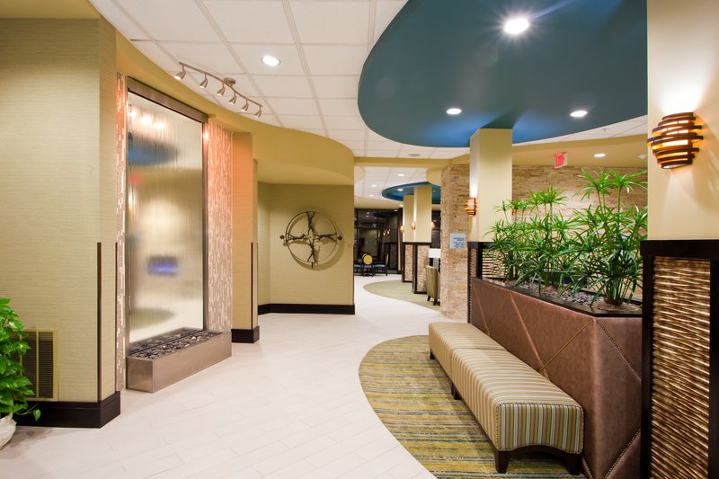 Holiday Inn Express & Suites WAYCROSS - Waycross, GA