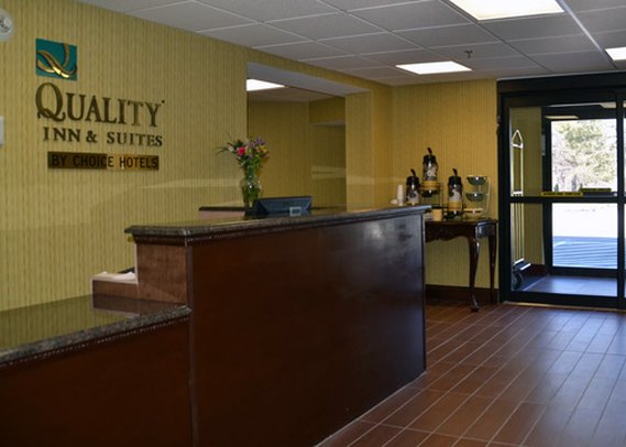 Quality Inn And Suites - Worcester, MA