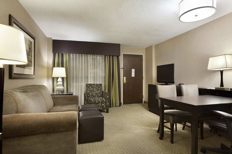 Embassy Suites By Hilton Raleigh Crabtree - Raleigh, NC