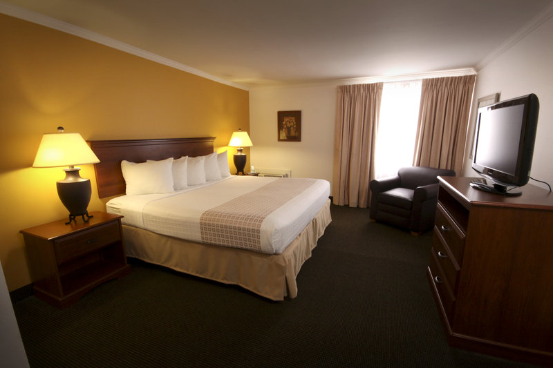 Yellowstone Pioneer Lodge - Livingston, MT
