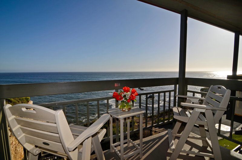 BEST WESTERN PLUS Shelter Cove Lodge - Pismo Beach, CA