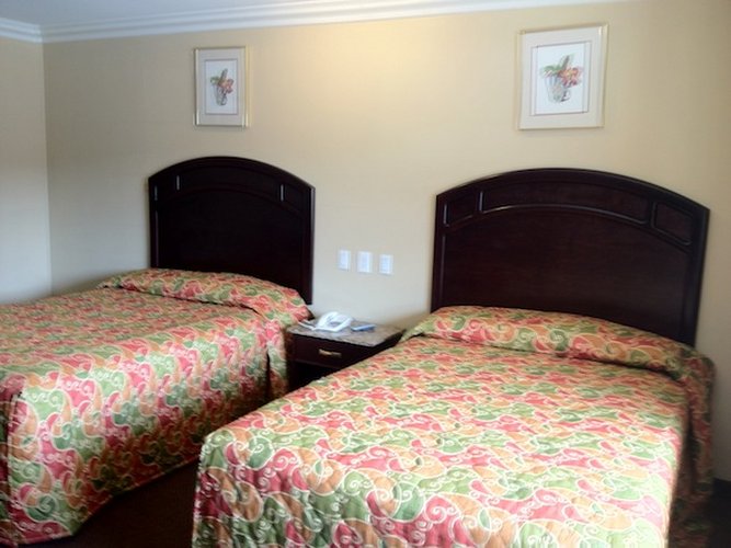 Delmonico Motel - Sylmar, CA
