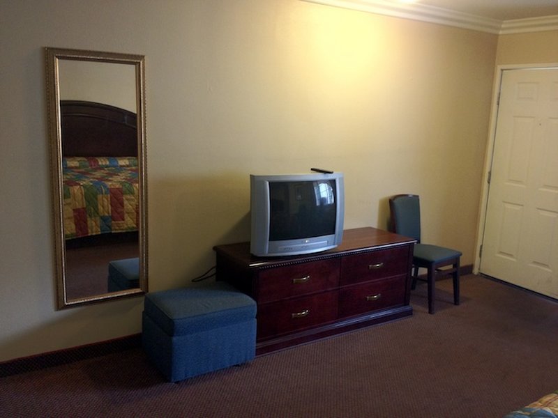 Delmonico Motel - Sylmar, CA